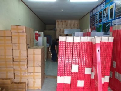 Stock Toko Rak Minimarket Makassar